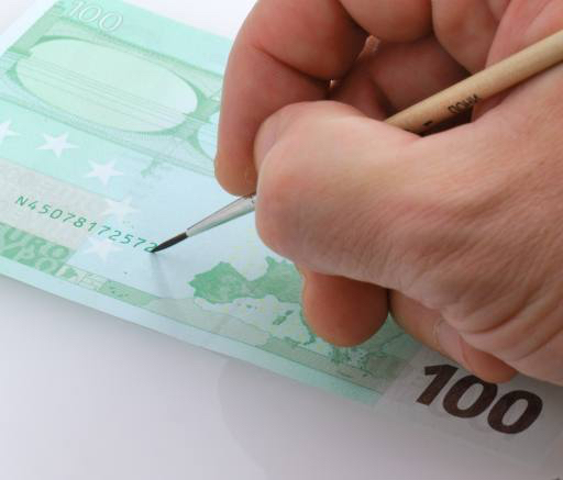 ein Mann, Geld, Hand, Euro, 100, grün Igor Sinitsyn (Igors)