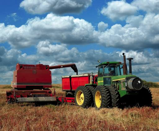 Traktor, Himmel, Wolken, Feld Lorraine Swanson (Pixart)