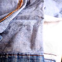 Pixwords Das Bild mit Jeans, Kleider, blaue Spectral-design