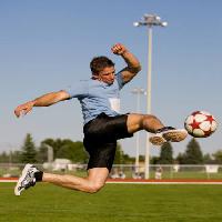 Pixwords Das Bild mit Fußball, Sport, Ball, Mann, Spieler Stephen Mcsweeny - Dreamstime