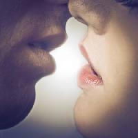 Pixwords Das Bild mit Kuss, Frau, Mund, Menschen, die Lippen Bowie15 - Dreamstime