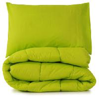 Pixwords Das Bild mit grün, Kissen, Decke Karam Miri - Dreamstime